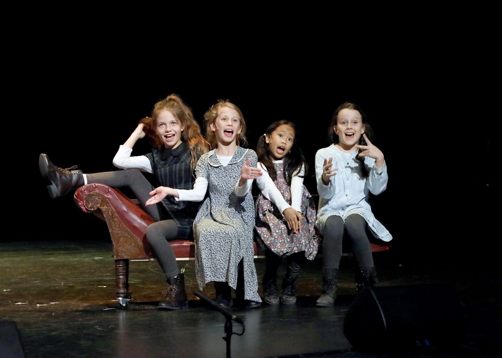 Annie - Queensland Musical Theatre