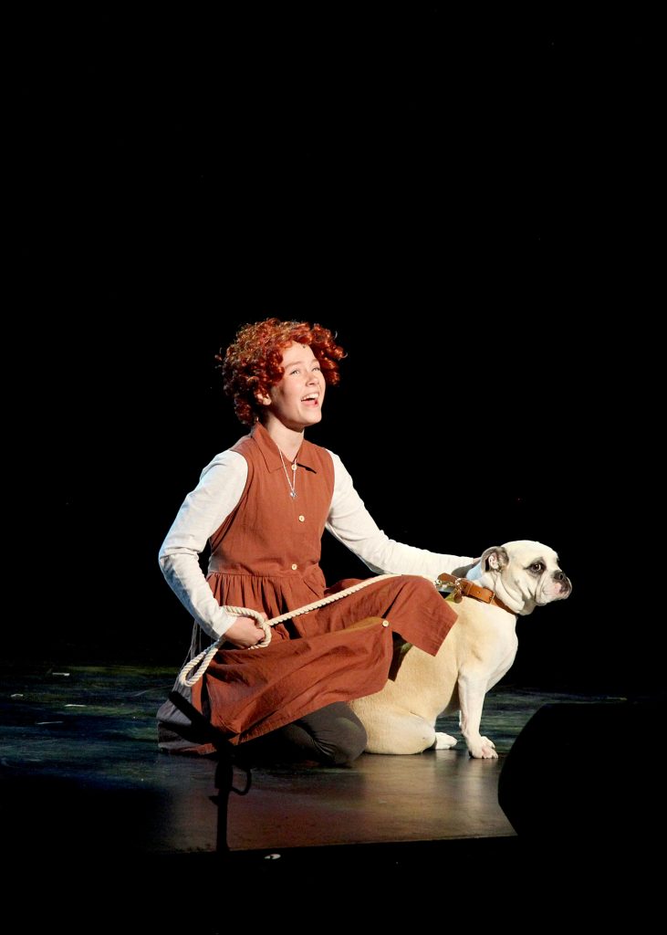 Annie - Queensland Musical Theatre