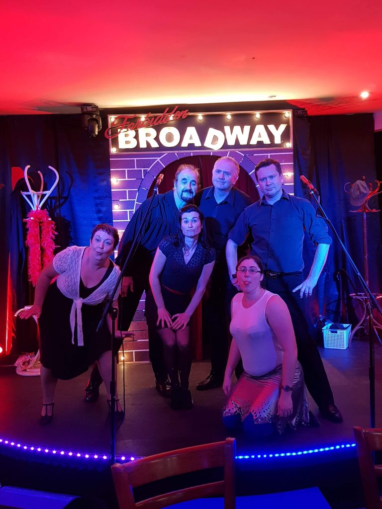 Forbidden Broadway - Casa Mia