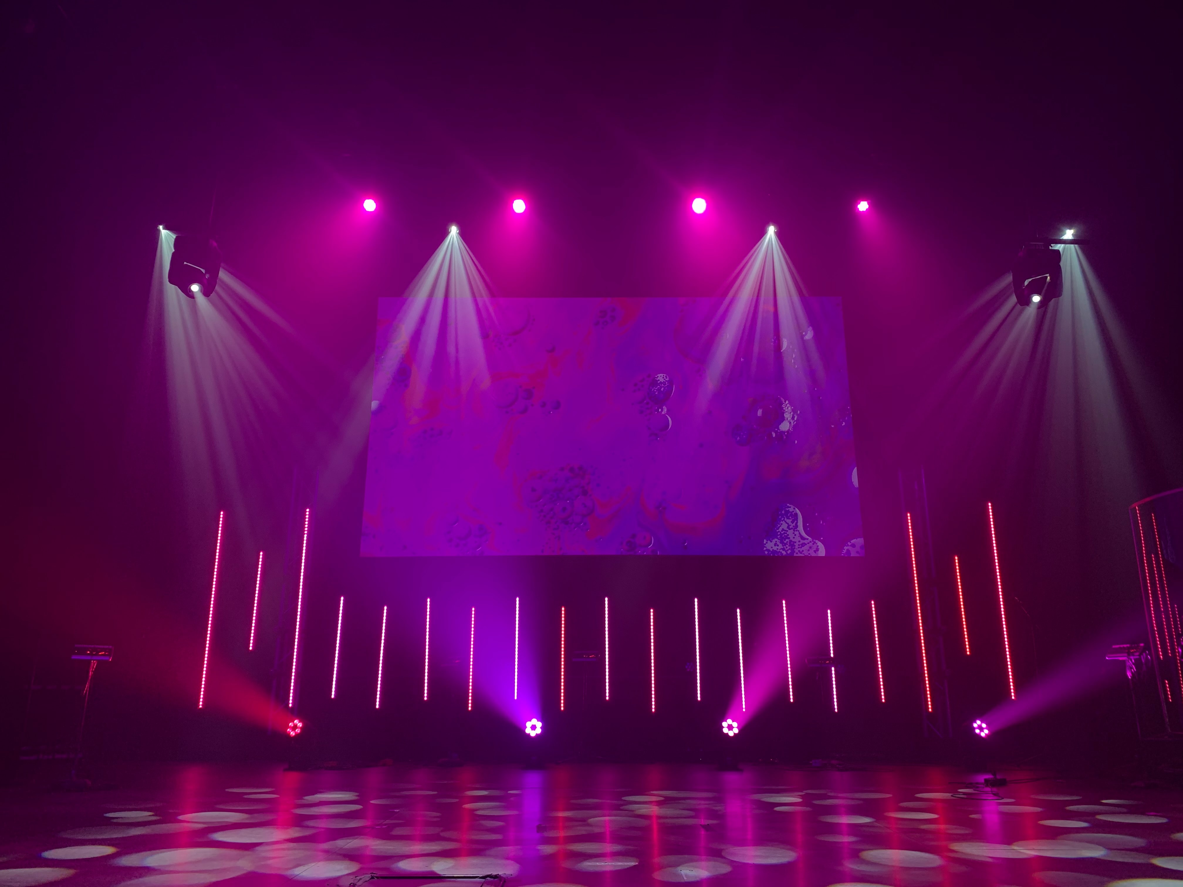 Good stage. Концерт арт. Шоу маска танцы. Concert Stage.