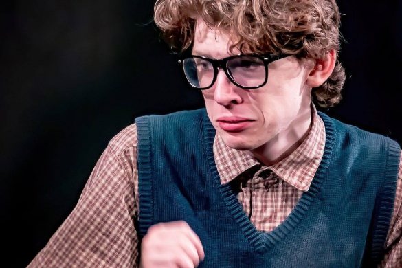 Two Weeks with the Queen - Javeenbah Theatre Company