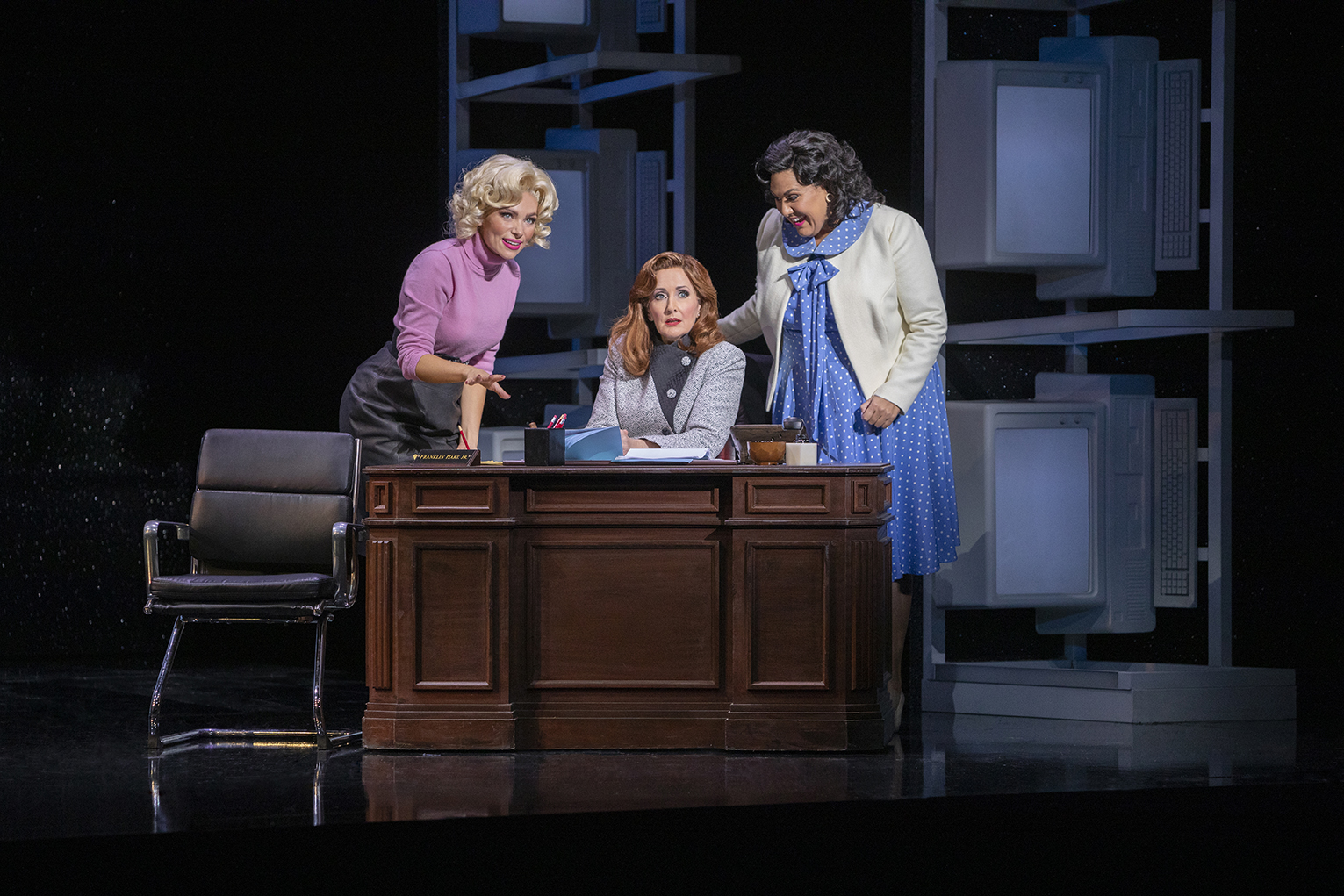 9 to 5 - Dolly Parton Musical