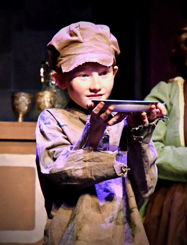 Oliver! - Savoyards Musical Theatre