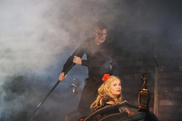 Phantom of the Opera - Lynch and Paterson 2